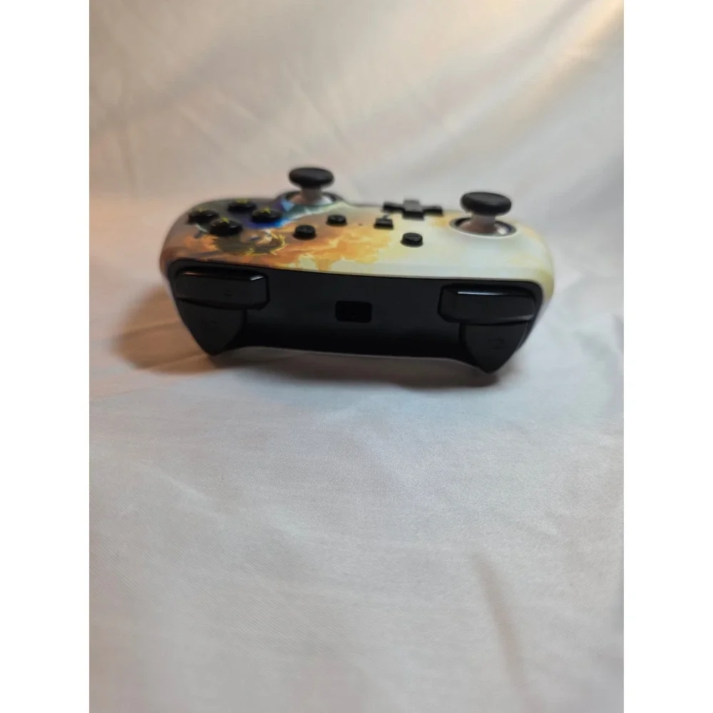 PowerA Wired Controller Nintendo Switch Zelda Breath of the Wild Link 1507718-01